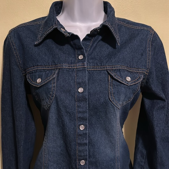 Periscope Denim Button Down Shirt Runs Small - Picture 3 of 6